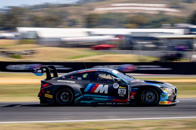 Bathurst 12 Hours 1 - 2 overwinning BMW en Team WRT Foto 4