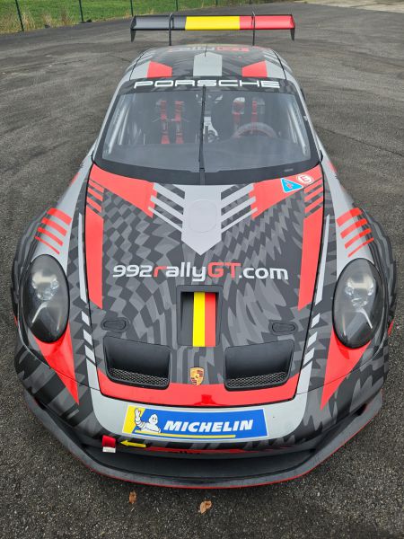 Porsche 992 Rally GT