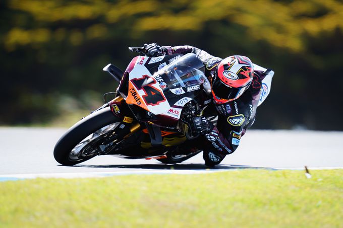 Elf Marc VDS Racing Team en Sam Lowes enthousiast om te racen na positieve test op Phillip Island