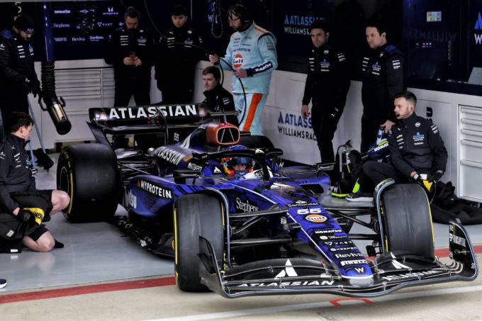 Williams FW47