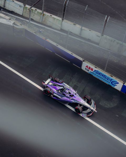 Formule E Porsche gaat voor de overwinning in Jeddah Foto 10