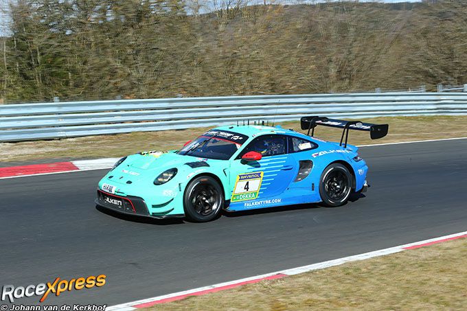 Falken porsche Moris Schuring