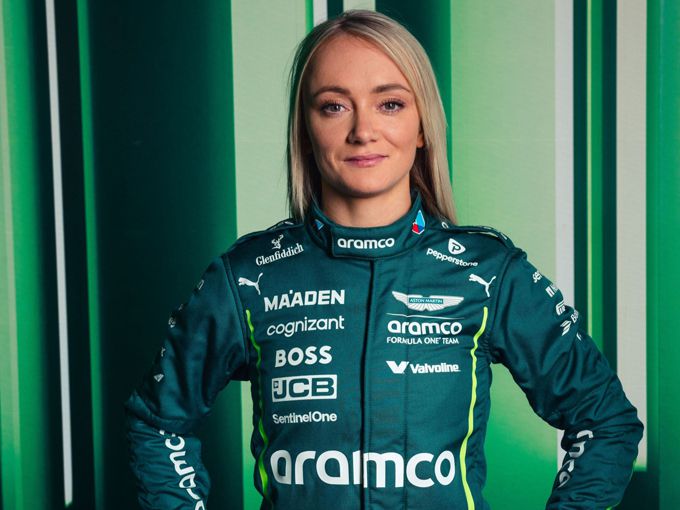 Jessica Hawkins racet in GT World Challenge Europe dankzij steun van Arm en Valvoline™ Global Operations