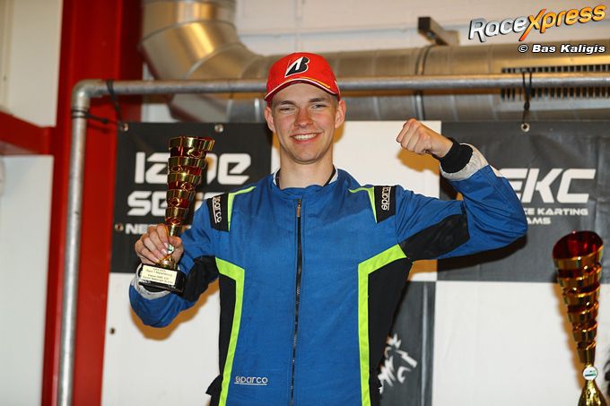 Kartcoureur Jim van Walsum emotioneel na verrassende podiumplaats GK4 Kart Series Deze is voor Dilano