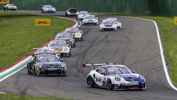 Robert de Haan bekroont perfect Porsche Cup-weekend met nieuwe overwinning in Imola + UITSLAG