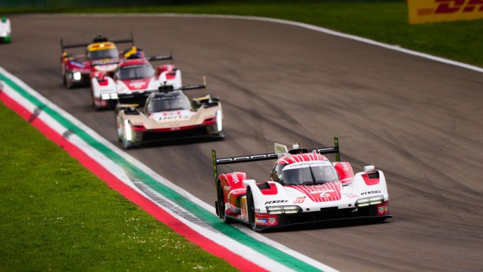 FOTO’S - Top job van Manthey en Iron Dames in Imola; stof tot nadenken voor Penske Porsche Motorsport