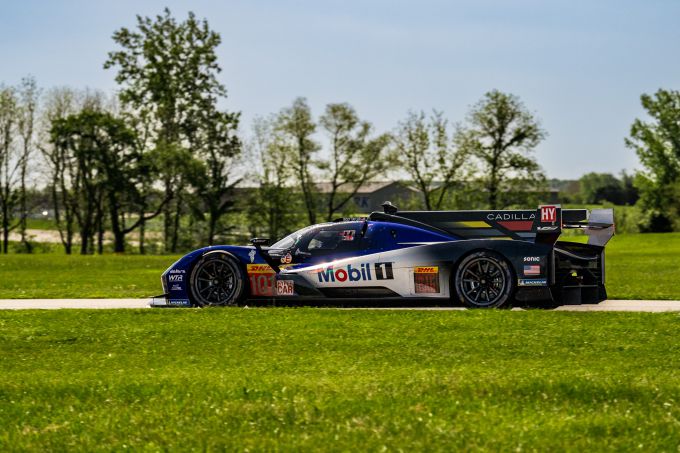#24HLeMans Wayne Taylor Racing Cadillac Mobil 1