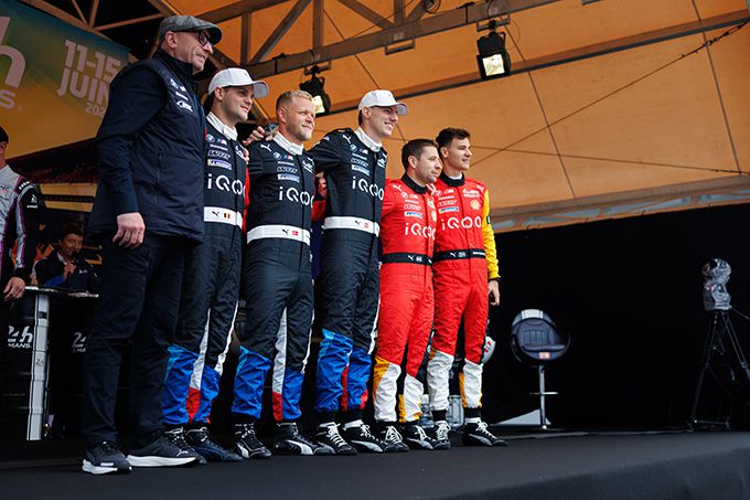 Team WRT 