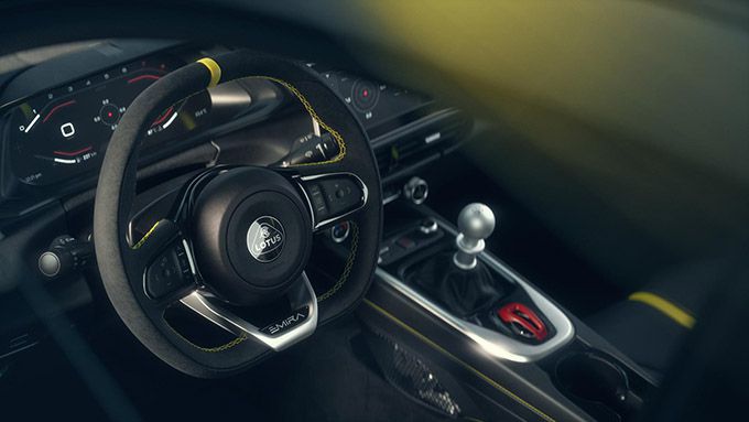 Lotus-Emira-V6-SE-Steering-Wheel