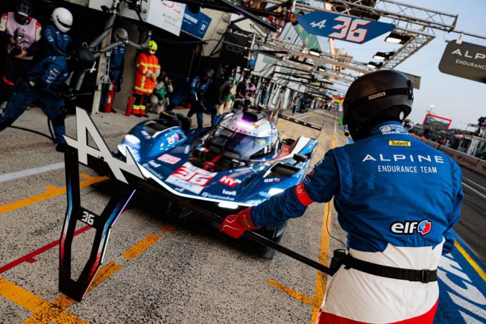 24H Le Mans 2025 Alpine Endurance Team Alpine A424 Foto 10