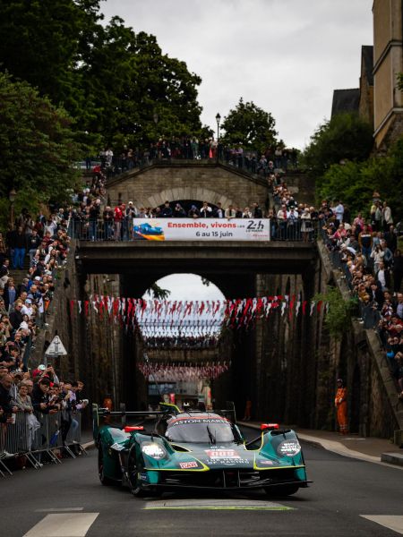 24H Le Mans 2025 Foto 3 Aston Martin Valkyrie
