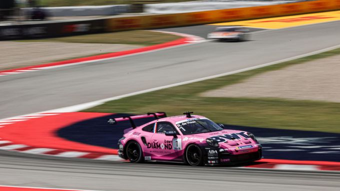Porsche Mobil 1 Supercup op het Circuit de Catalunya Foto 7
