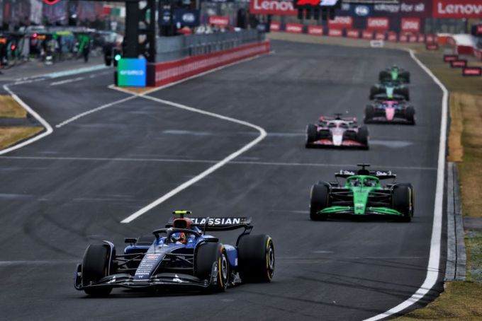 Carlos_Sainz_Japan_F1_Williams