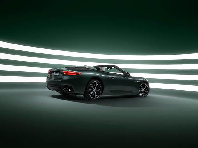 maserati-grancabrio-490