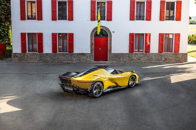 Daytona SP3 Tailor Made