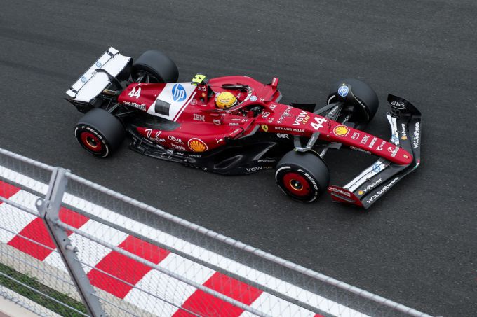 Lewis Hamilton F1 Ferrari actie