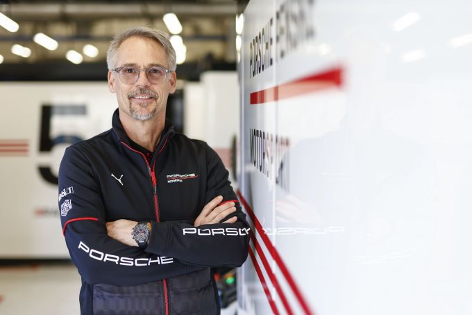 FIA World Endurance Championship-seizoen 2025 Circuit of The Americas “Lone Star Le Mans” in Austin, Texas USA - Porsche Penske Motorsport, ‘Manthey 1st Phorm’ en Iron Dames Foto 3 Thomas Laudenbach, Vice President Porsche Motorsport