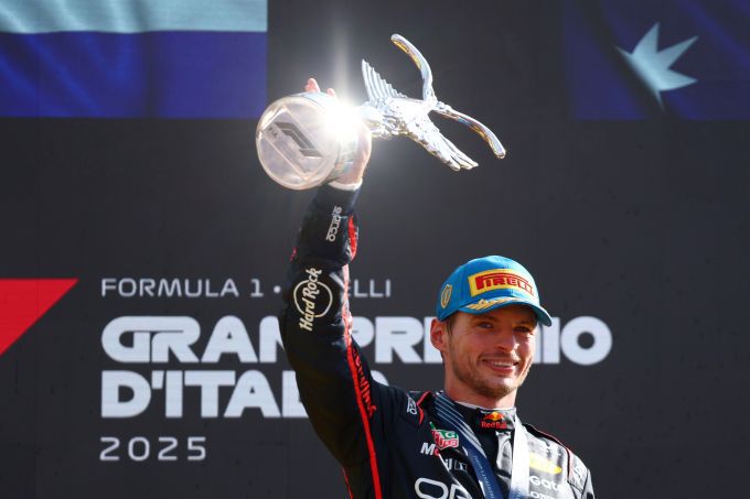 Nieuwe F1-bom: Max Verstappen naar Ferrari? Geruchten zwellen aan in Maranello…