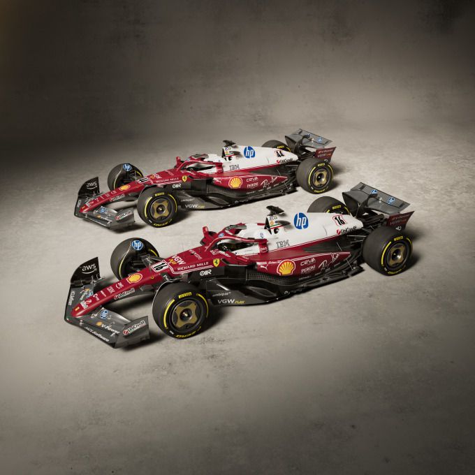 SPECIAL - Scuderia Ferrari HP viert tijdens de Grand Prix van Italië de 50e verjaardag van Niki Lauda's eerste wereldtitel