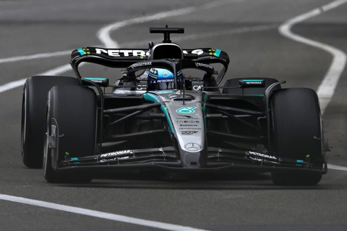 George Russell F1 Mercedes actie