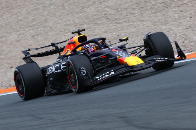 Max Verstappen uiterst kritisch over de RB21