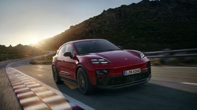 FOTO'S - Met de Macan GTS voegt Porsche een nieuw topmodel toe aan zijn volledig elektrische SUV-gamma