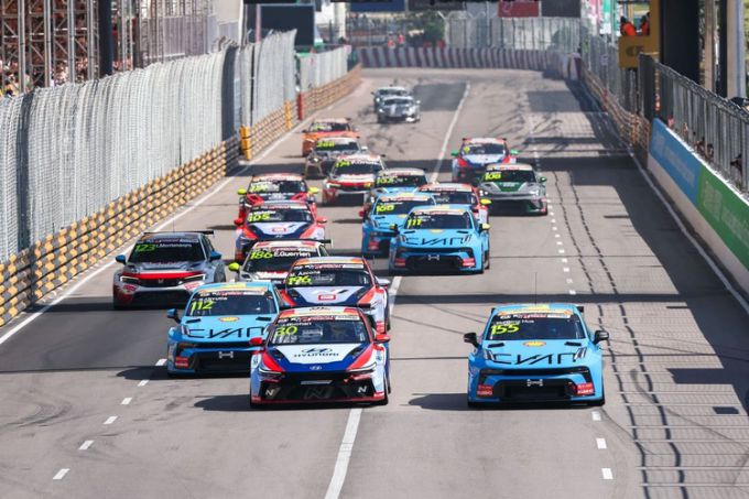 FOTO'S - Lynk and Co Cyan Racing pakt dubbele TCR World Tour-titels in Macau en versterkt toerwagen dominantie