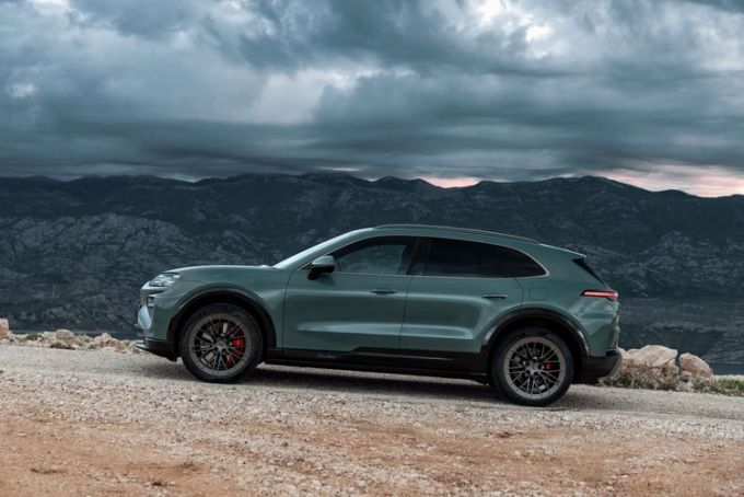 Introductie elektrische Porsche Cayenne bizarre prestaties, hightech snufjes en serieuze luxe Foto Porsche Newsroom Foto 4