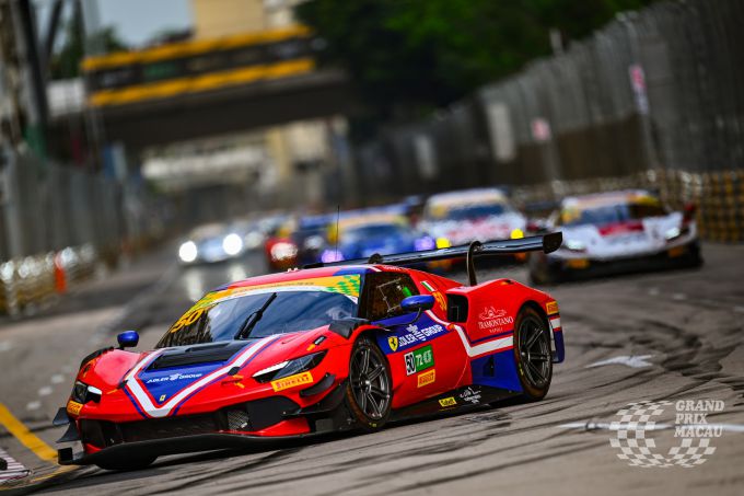 Antonio Fuoco heerst in Macau: Ferrari-coureurs domineren GT Cup en maken indruk met 1-2 zege