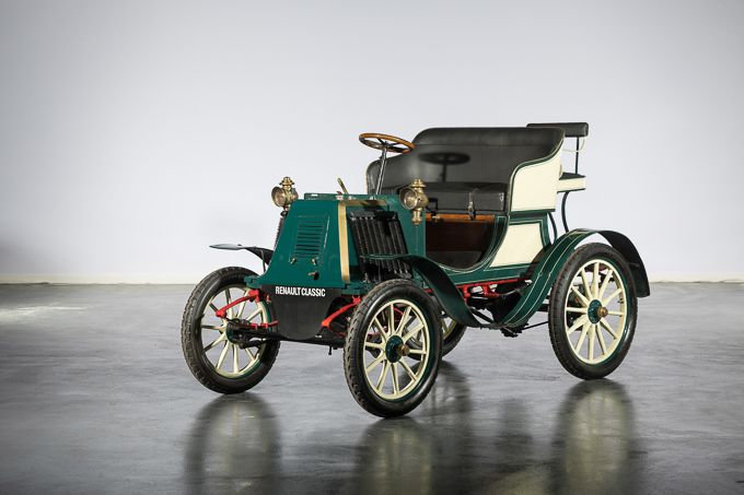 Renault & Artcurial Motorcars