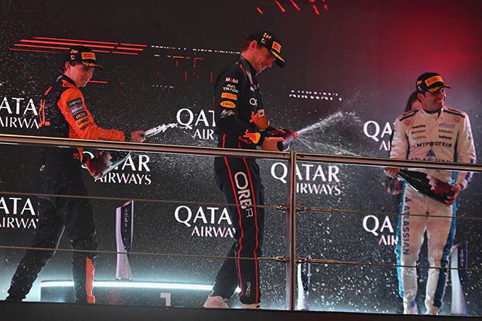 Max_Verstappen_race
