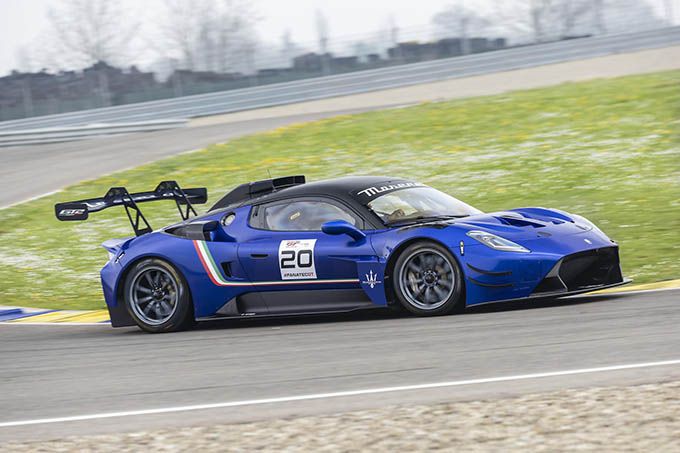 _Maserati_GT2