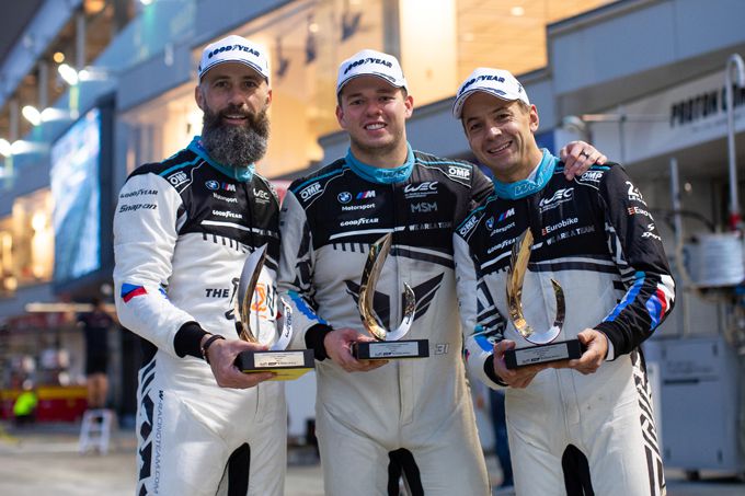 Team WRT