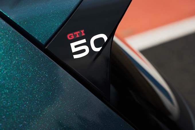 50_jaar_Golf_GTI