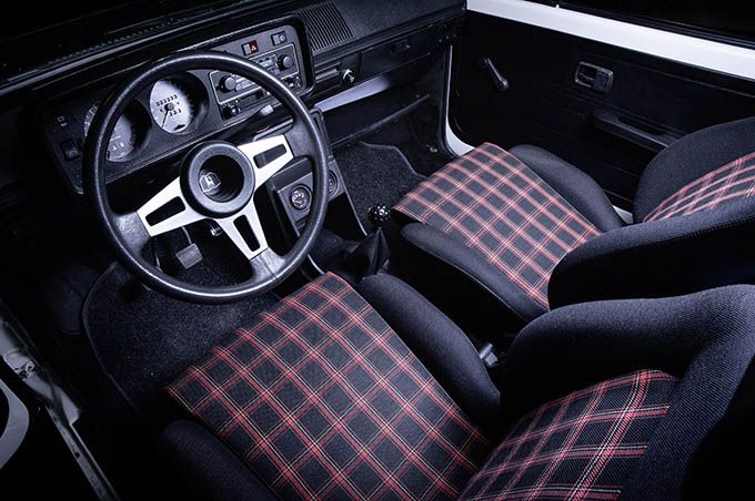 Volkswagen Golf I GTI