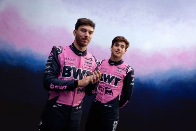 Alpine A526 Mercedes Pierre Gasly en Franco Colapinto introductie 2026 foto 7