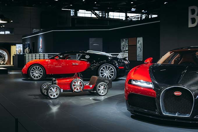 bugatti-solitaire-retromobile