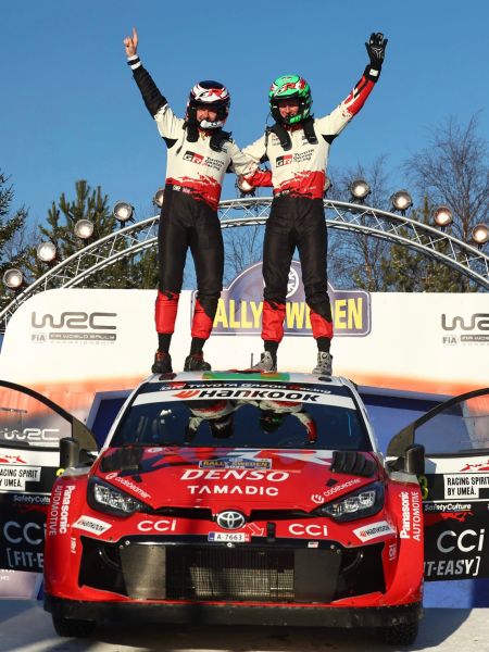 Elfyn Evans domineert in Zweden en schenkt Toyota historische 1-2-3-4 in wereldkampioenschap rally