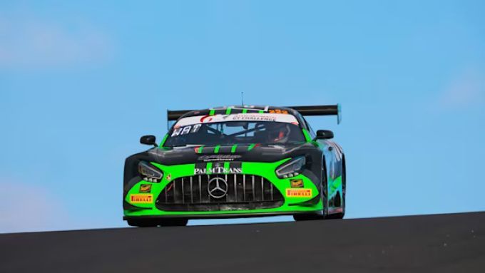 Bathurst 12 Hour: Het is “a hard race to win and that’s why they keep coming back” + STARTOPSTELLING