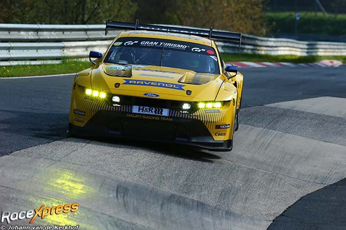 HRT Mustang