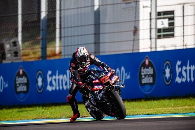  Aprilia Racing
