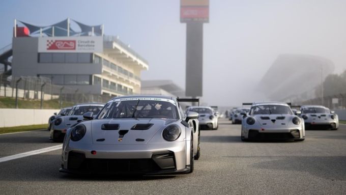 Porsche Mobil 1 Supercup 120x Porsche 911 Cup 2026 foto PN 8