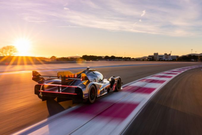 Genesis Magma Racing