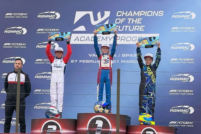 Mik Klinkers podium