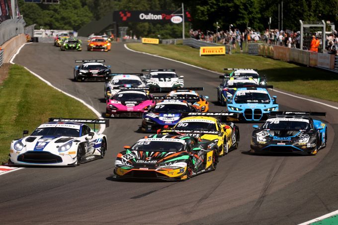 British GT Championship 2026 Bank Holiday Oulton Park 1
