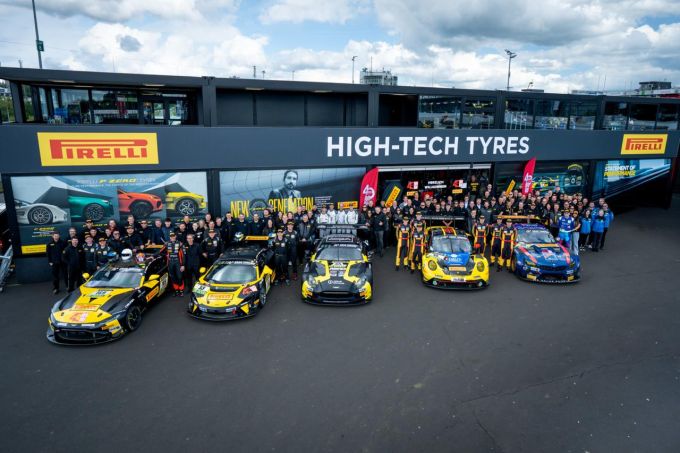 ADAC RAVENOL 24h Nürburgring 2026 bandenoorlog Falken Dunlop Pirelli Toyo Yokohama Michelin foto 5