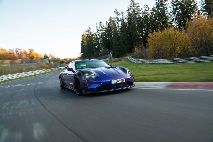 Porsche Taycan Turbo GT Manthey Kit recordronde Nürburgring-Nordschleife