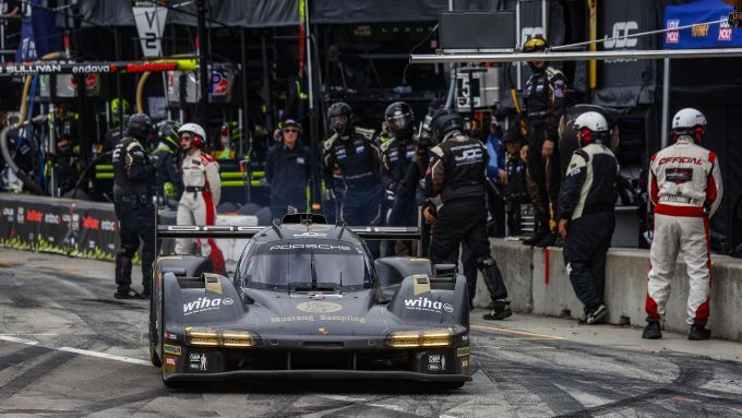 IMSA WeatherTech SportsCar Championship Laguna Seca 2026 Tijmen van der Helm winnaar 4