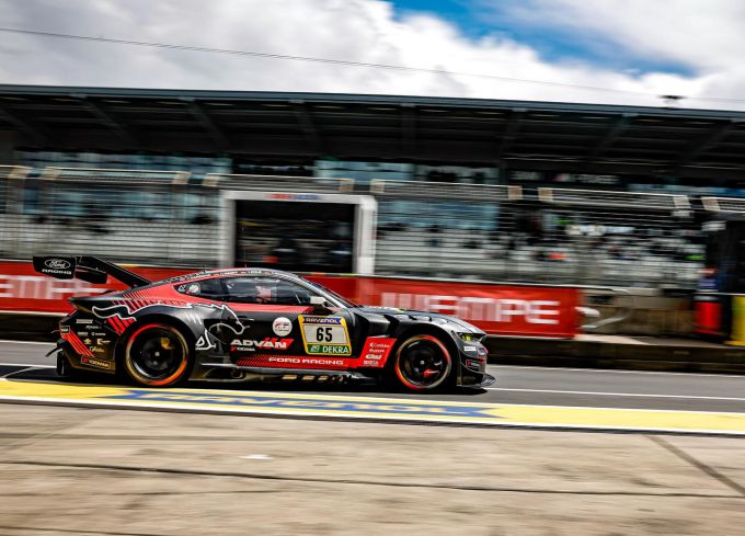 ADAC RAVENOL 24h Nürburgring 2026 bandenoorlog Falken Dunlop Pirelli Toyo Yokohama Michelin foto 6