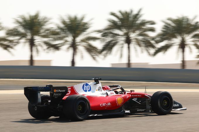 Motorprobleem nekt Ferrari: groot verschil met Mercedes blijft pijnlijk zichtbaar